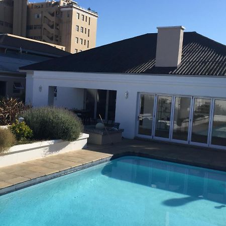 The Blue Lotus Guest House Port Elizabeth Exteriör bild